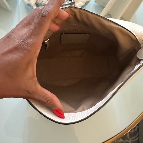 COACH | Ella Hobo - Picture 7 of 16